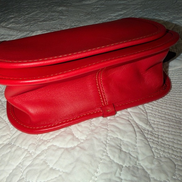 Coach Disney Red Kids Bag w/ Ears with strap - Picture 9 of 9